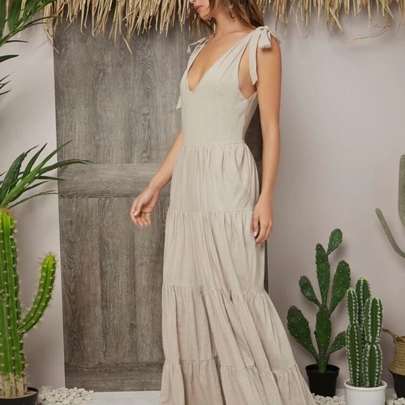 SHEIN pant romper cute one worn once. - Picture 3 of 9